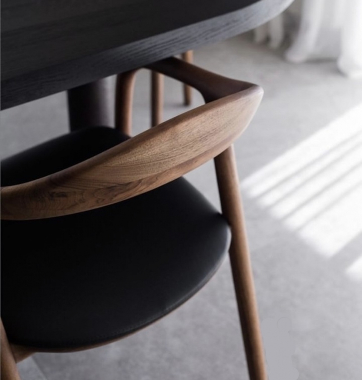 Neva Chair by Artisan/實木餐椅,北美胡桃木,北美白蠟木 Neva Chair by Artisan